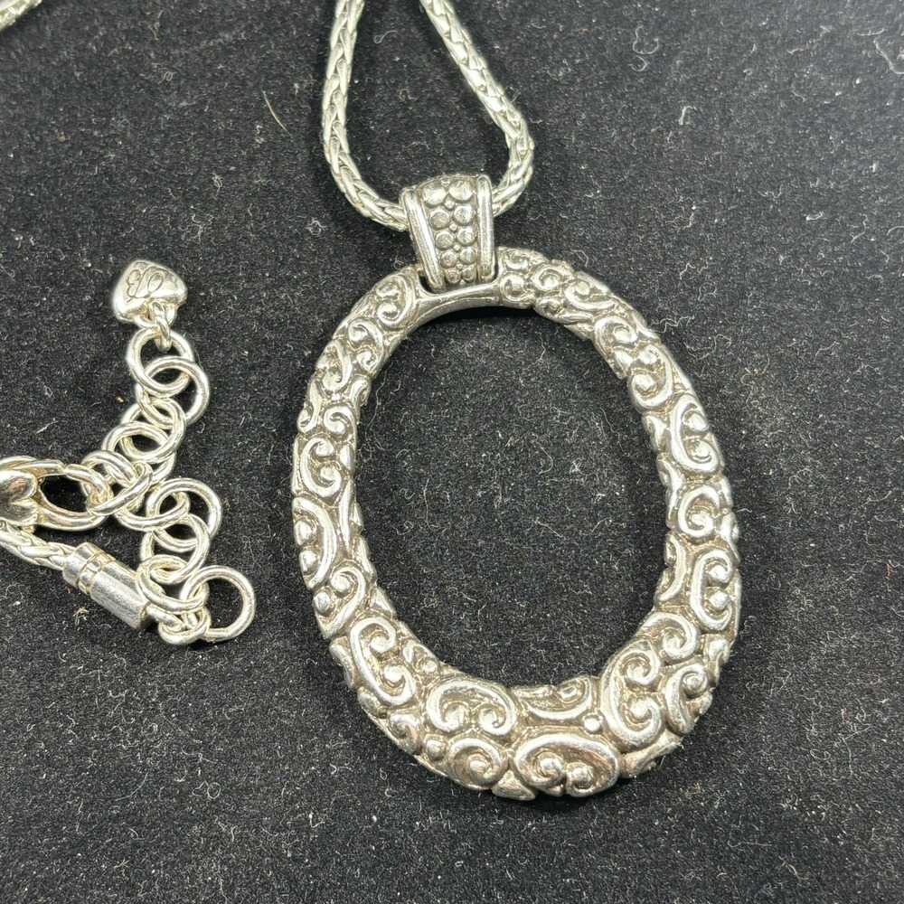 Vintage Signed Brighton Pendant Necklace‎ Crystal Lg Oval Scrolled Silver Plated - Picture 2 of 2